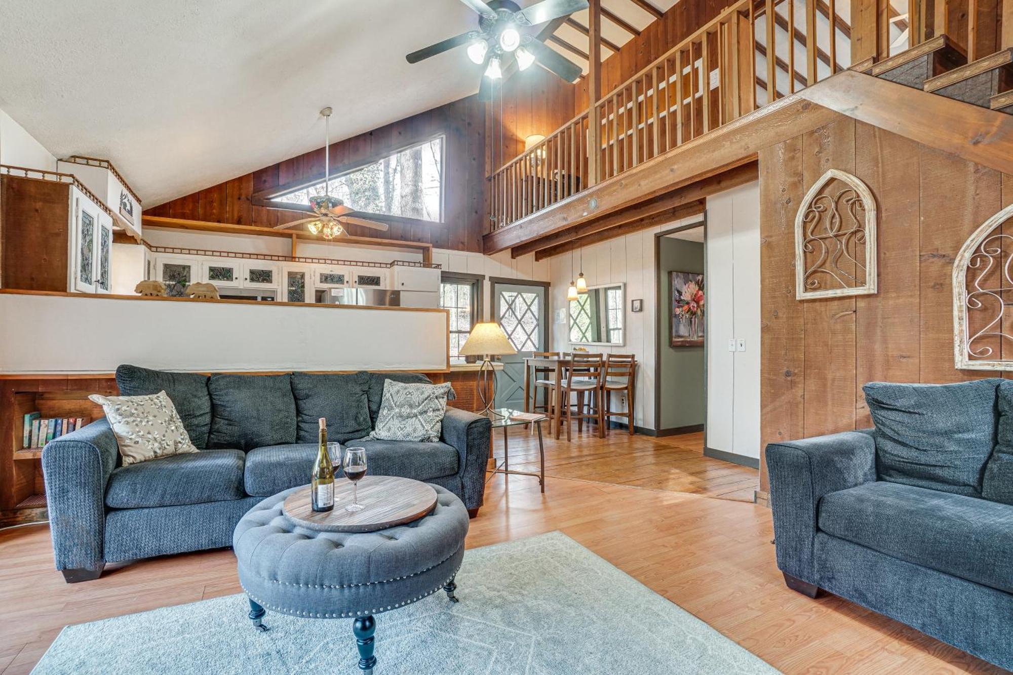 Charming Cabin With Fire Pit And Decks About 7 Mi To Helen Sautee Nacoochee Dış mekan fotoğraf